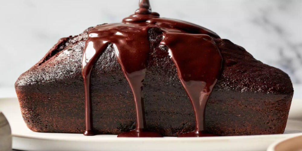 How to make: Chocolate Loaf Cake With Easy Chocolate Glaze ...